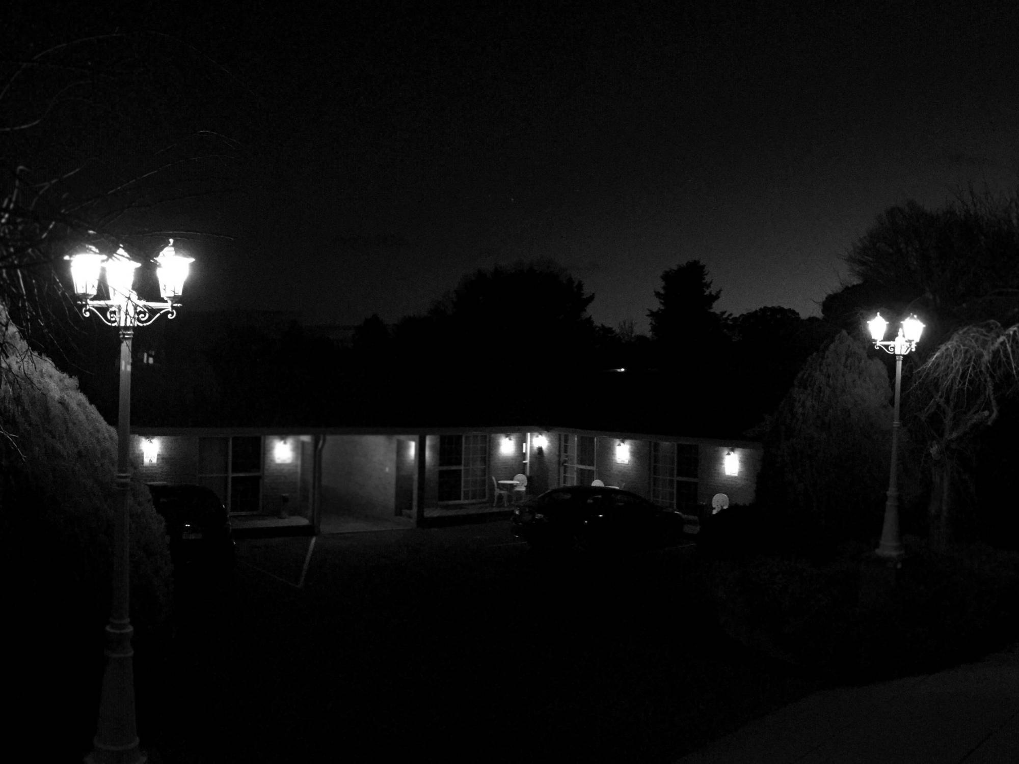 White Lanterns Motel Armidale Ngoại thất bức ảnh